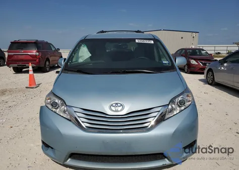 2015 Toyota Sienna Le из США, поврежденный, VIN 5TDKK3DC9FS570433